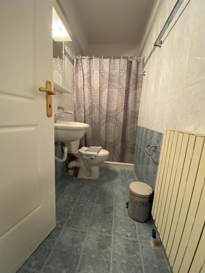 Orama Rooms 2 Каламата Екстер'єр фото